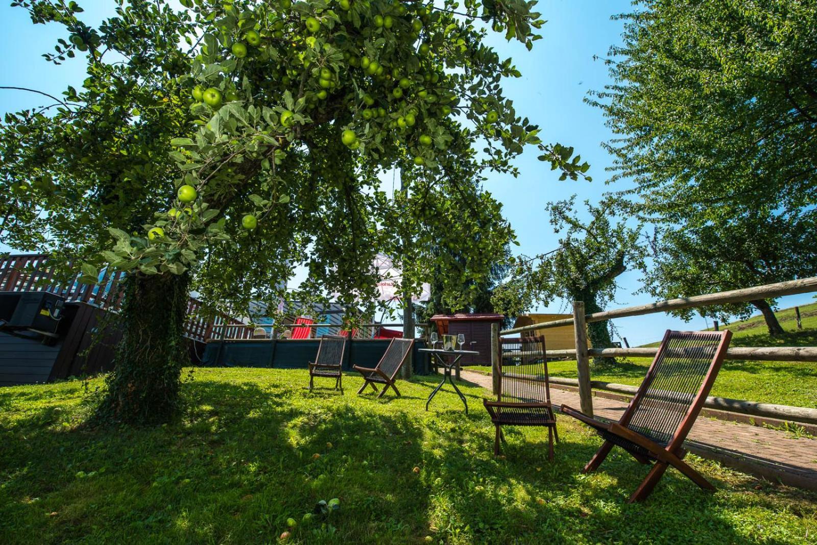 Hotel Srakovcic Heart Of Nature Ribnik Kültér fotó