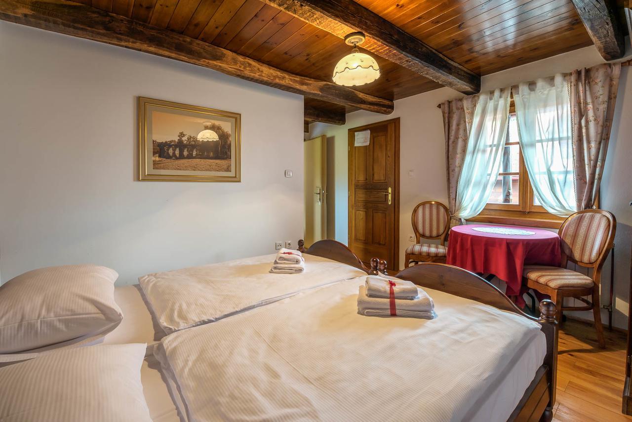 Hotel Srakovcic Heart Of Nature Ribnik Kültér fotó