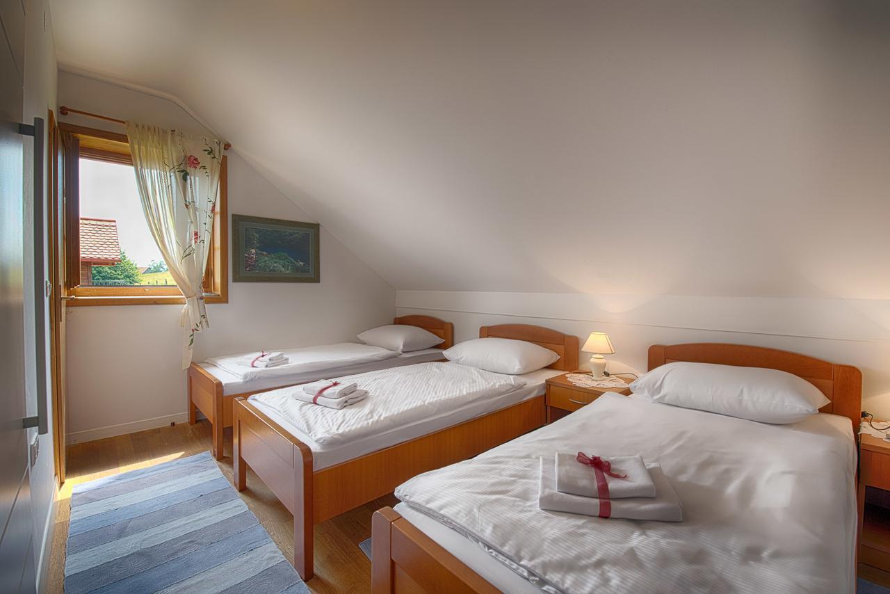 Hotel Srakovcic Heart Of Nature Ribnik Kültér fotó