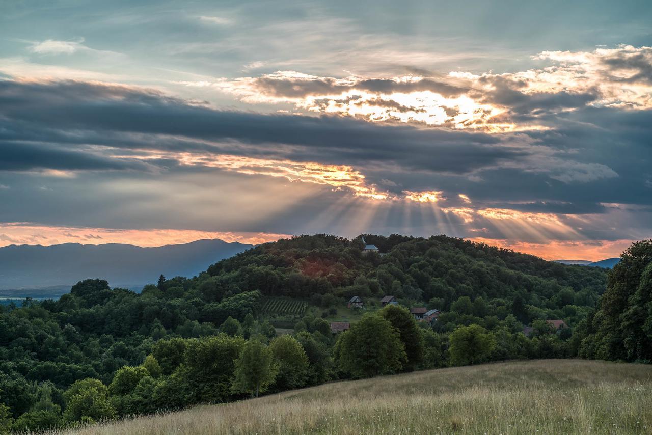 Hotel Srakovcic Heart Of Nature Ribnik Kültér fotó